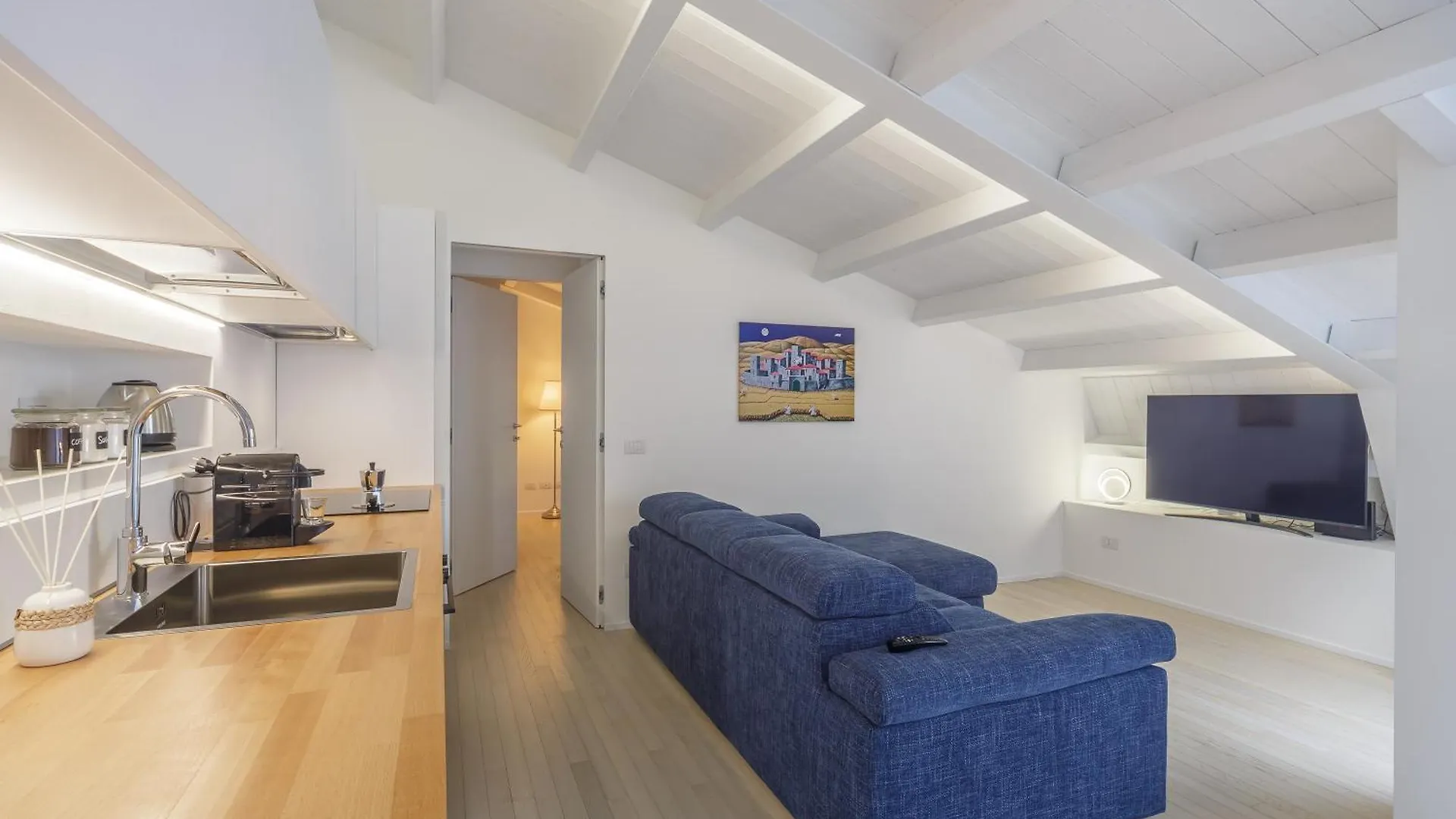 Apartment Duomo 10 Min Shopping&Relax Metro Loreto Milan Italy